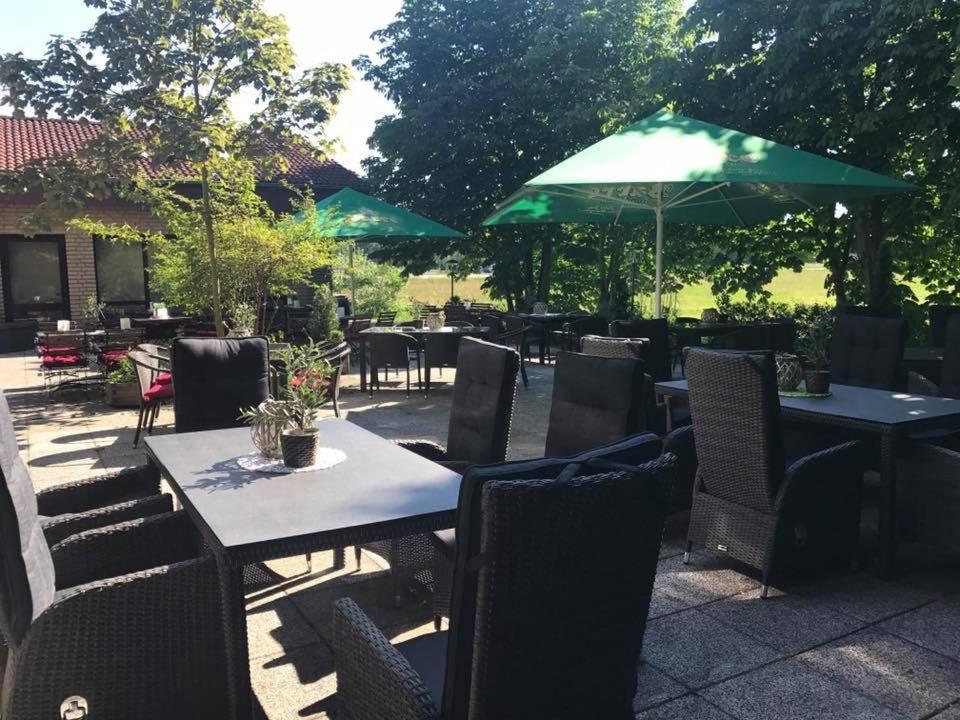 Hotel Restaurant Borchard Lubbecke Bagian luar foto