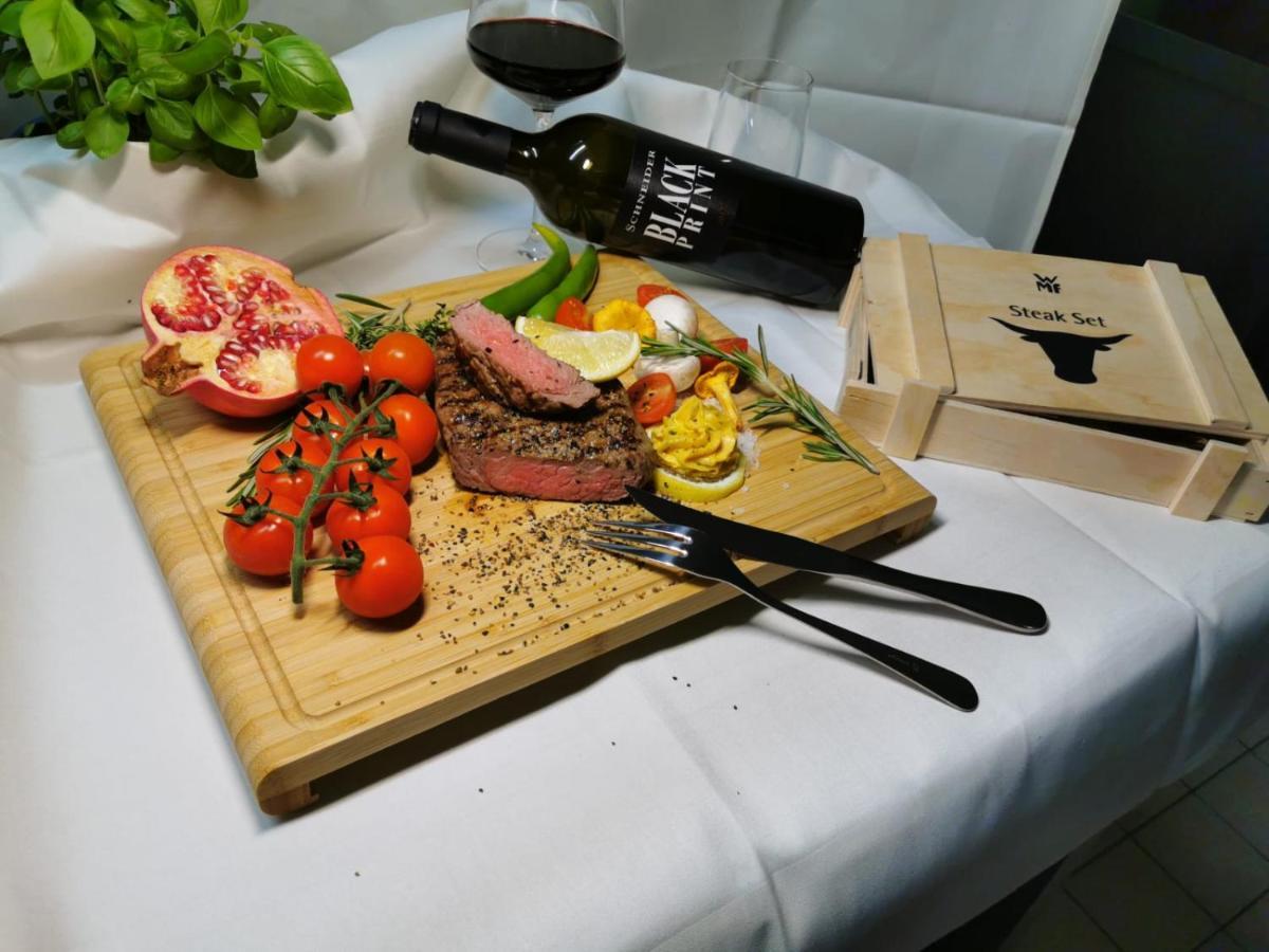Hotel Restaurant Borchard Lubbecke Bagian luar foto